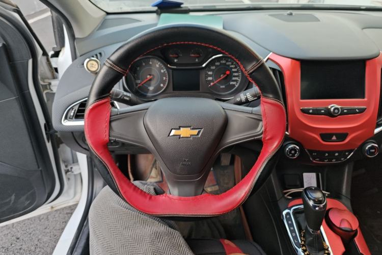 Used Chevrolet Cruze 2017 1.5L Automatic Pioneer Sunroof Edition