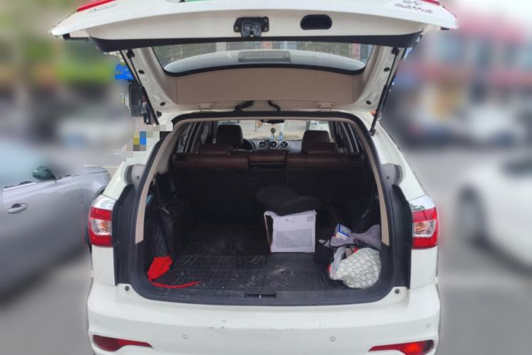 Used BYD S7 2016 2.0T Automatic Prestige Plus Trunk