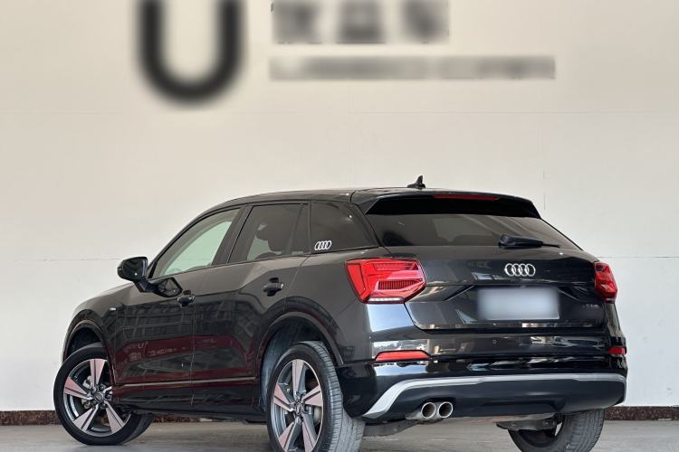 Used Audi Q2L 2020 35 TFSI Fashion Dynamic Model
