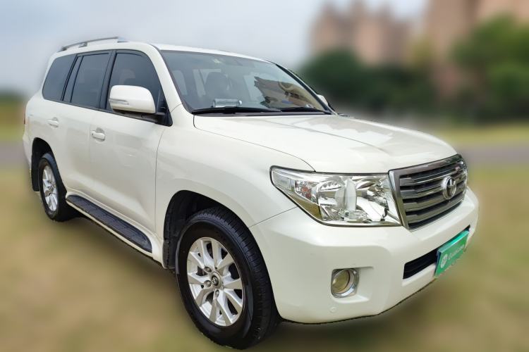 Used Toyota Land Cruiser 2015 4.0L 5-Seater Middle East Version
