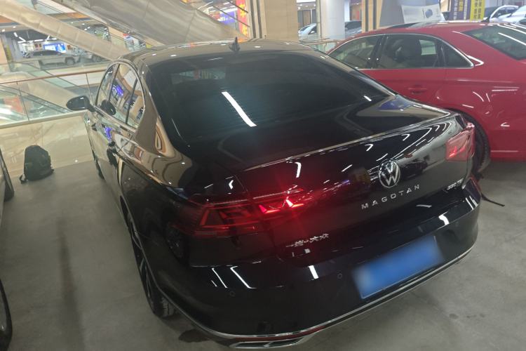 Used Volkswagen Magotan 2023 2 Million Units Commemorative Edition 330TSI DSG Luxury Version Rear Left 45 Deg