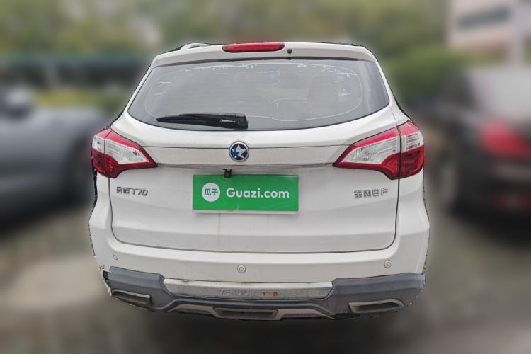 Used Venucia T70 2015 2.0L Manual RuiQu Version
