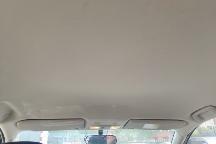 Used Mitsubishi Outlander 2020 2.0L Two-Wheel Drive Comfort Edition 5 Seats Headliner