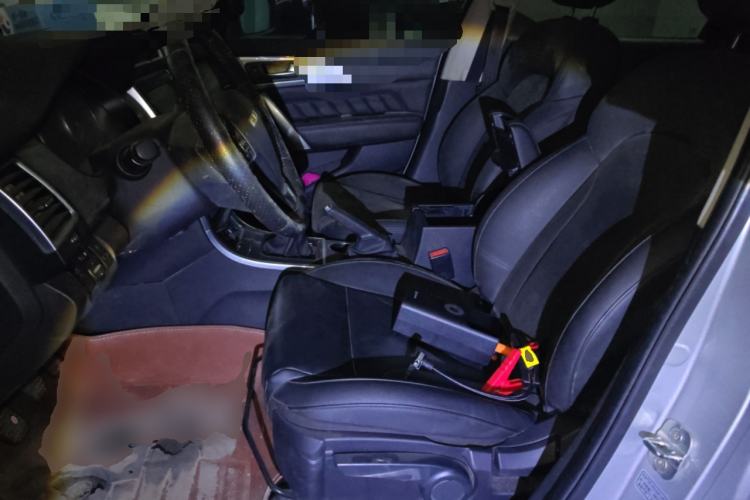 Used Haval H2 2016 Red Label 1.5T Manual Two-Wheel Drive Elite Model
