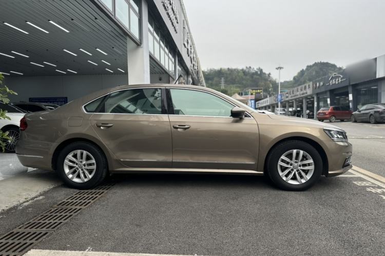 Used Volkswagen Passat 2016 330TSI DSG Luxury Edition