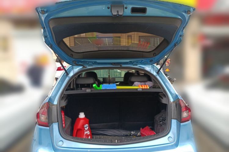 Used Geely Auto Vision X3 2021 PRO 1.5L CVT Deluxe Model Trunk