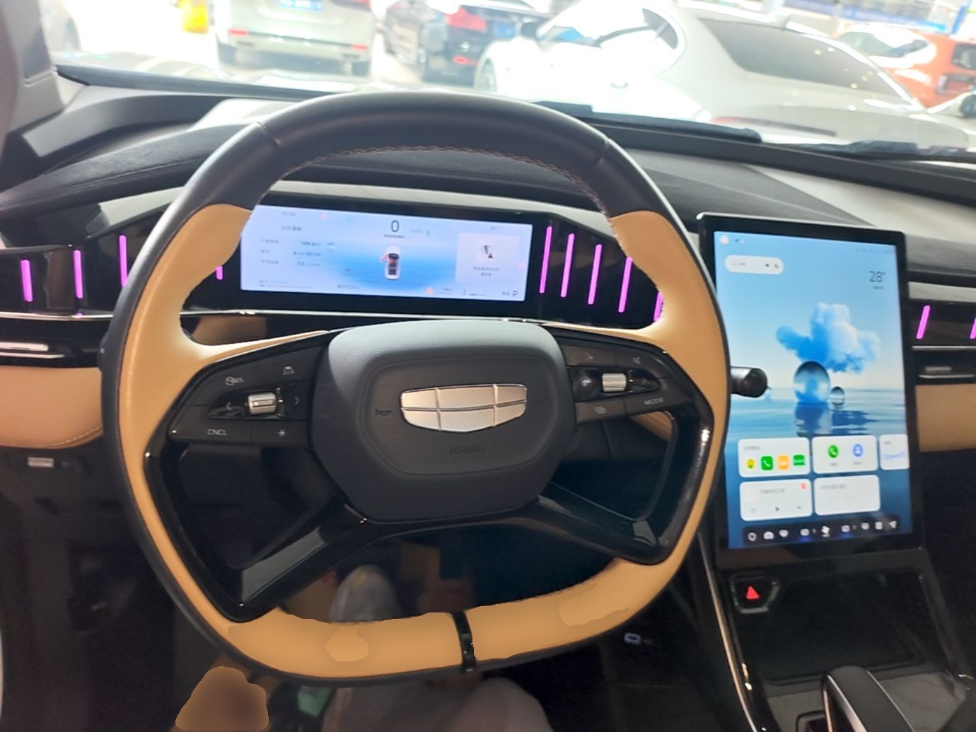 Geely Auto FX11 2023 1.5TD DCT Prestige Edition — снимка 13