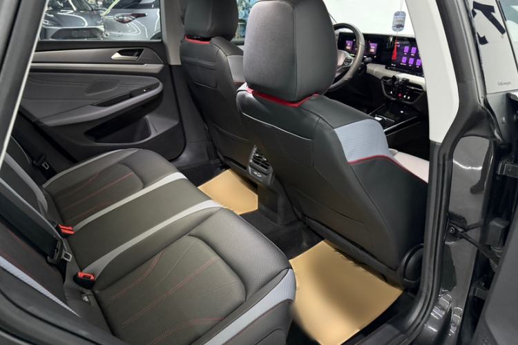 Used Volkswagen Lamando 2023 Lavida L 280TSI DSG Cool & Spicy Edition Interior 9