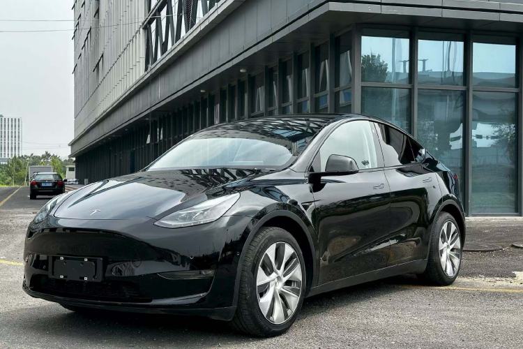 Used Tesla Model Y 2022 Long-Range All-Wheel-Drive Version Guazi used car, China used car export, Used car for sale, Used Tesla cars, Cheapest cars for sale, Electric vehicle, New energy car