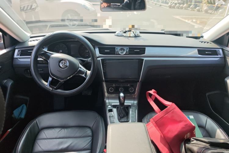 Used Volkswagen Passat 2015 1.8TSI Automatic Prestige Edition