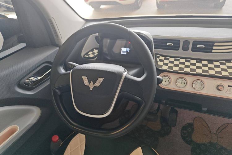 Used Wuling Hongguang MINIEV 2021 Macaron Premium Model – Lithium Iron Phosphate