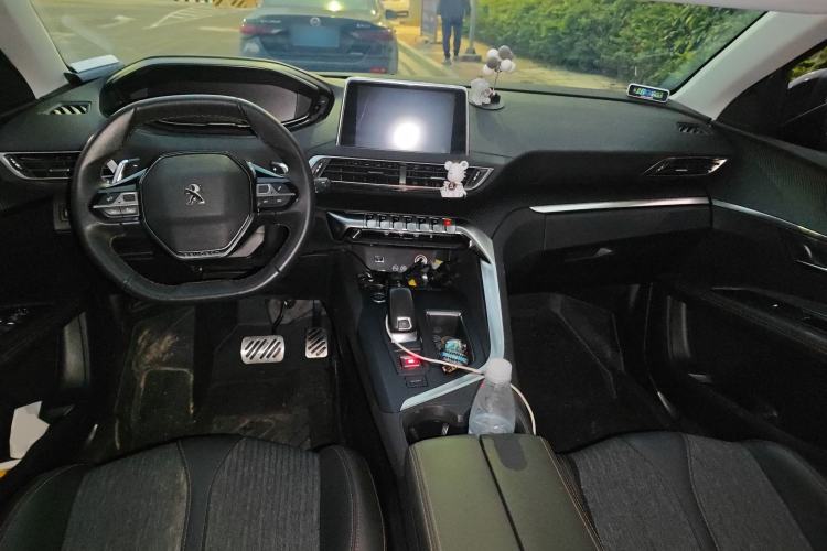 Used Peugeot 5008 2017 350THP 7-Seater Elite Edition
