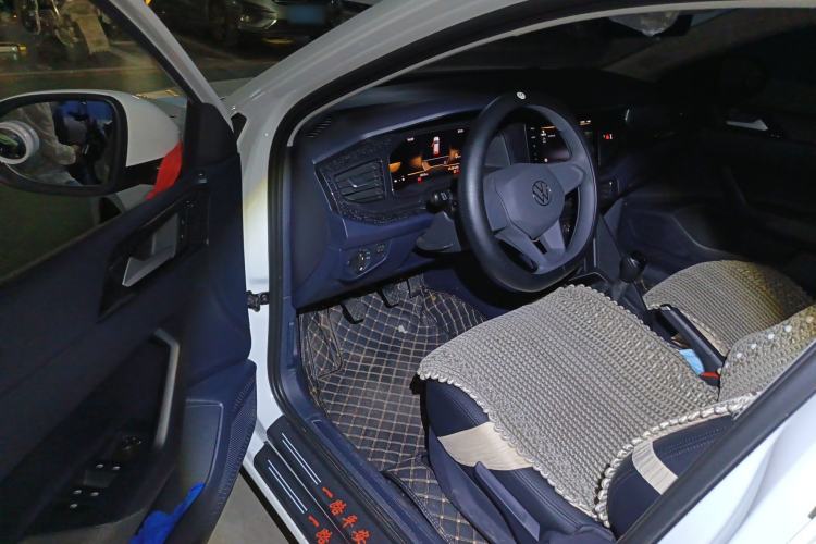 Used Volkswagen Lavida 2023 New Sharp 1.5L Manual New Comfort Edition