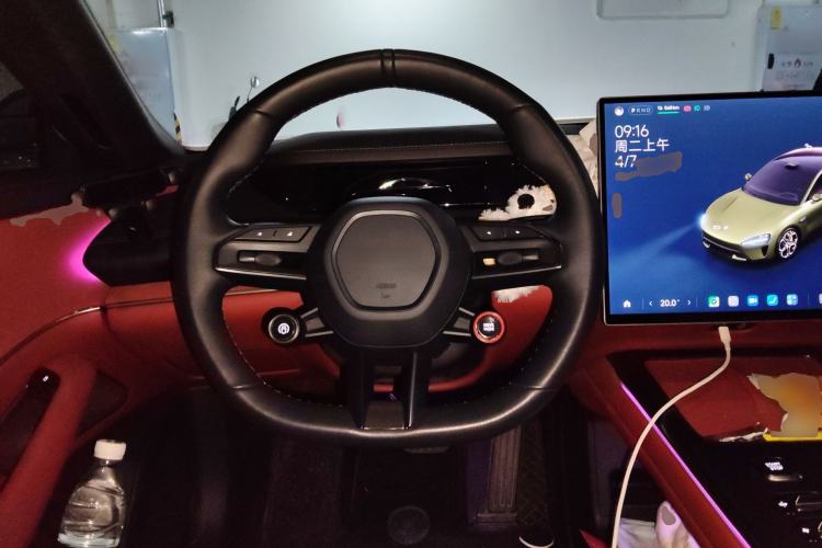 Used Xiaomi Auto SU7 2024 Rear-Drive Ultra-Long Range Advanced Pro-Level Intelligent Driving Version Steering Wheel