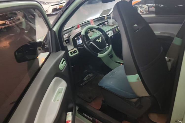 Used Wuling Hongguang MINIEV 2021 Macaron Premium Model – Lithium Iron Phosphate