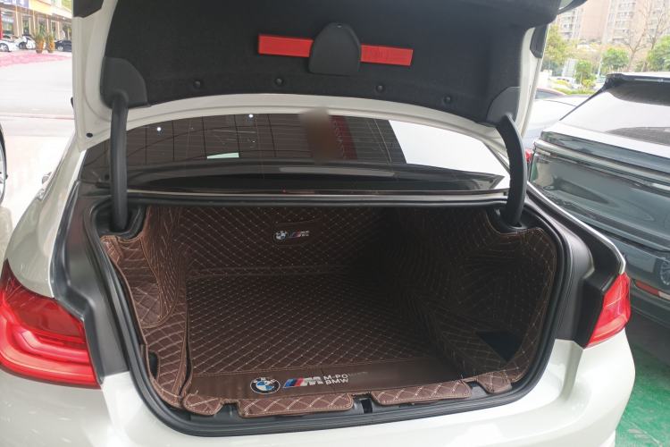 Used BMW 5 Series 2020 525Li Luxury Package Trunk