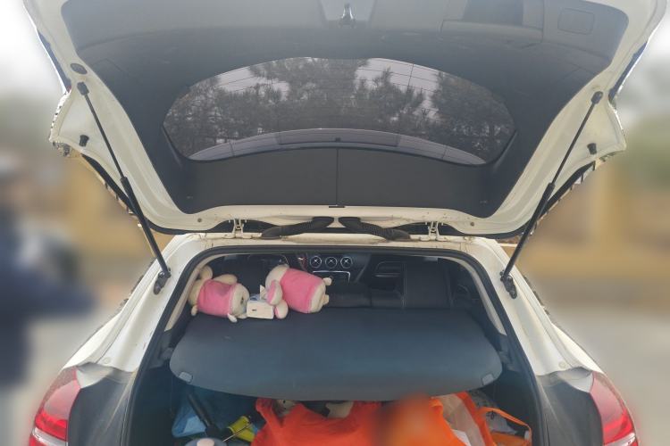 Used Mercedes-Benz GLA 2017 GLA 200 Fashion Model Trunk