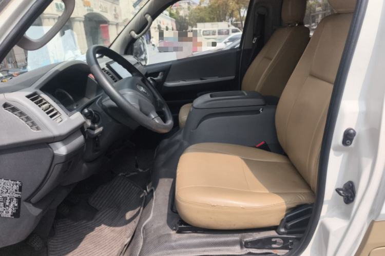 Used Foton Scenic G7 2017 2.0L Long-Wheelbase Business Edition Long-Overhang High-Roof 8-Seater 4Q20M