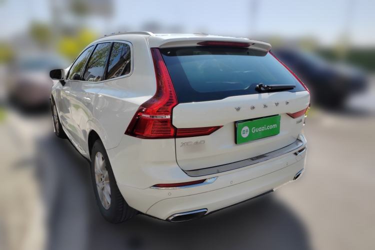 Used Volvo XC60 2020 T5 4x4 Zhiyi Luxury Edition Rear Left 45 Deg