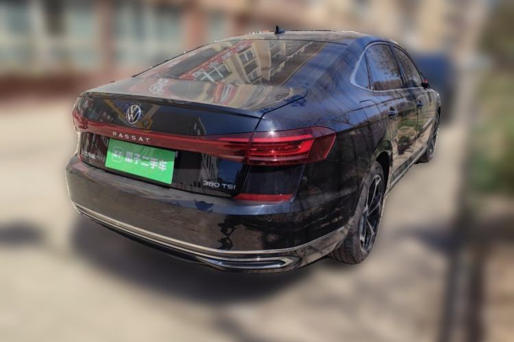 Used Volkswagen Passat 2025 Outstanding Model 380TSI Starry Dragon Edition
