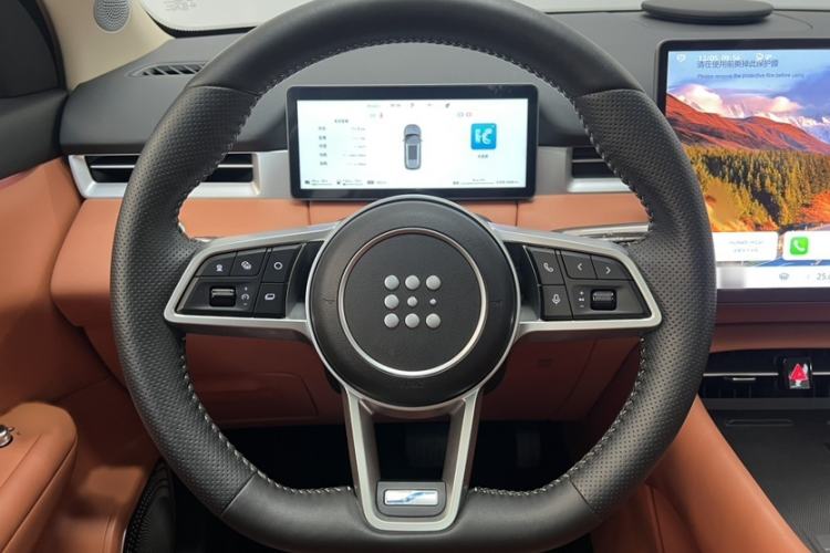 Used Landian E5 PLUS 2026 Model 165km Long-Range First-Adoption Version Ultra 7-seater