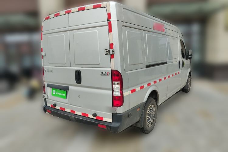 Used Dongfeng Yufeng 2021 2.3T Power King Front-Drive Van Long Wheelbase Mid-Roof 3-Seater China VI Standard M9T