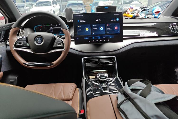 Used BYD Tang New Energy 2021 DM-i 112KM Prestige Model Center Console