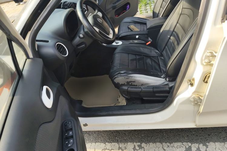 Used MG 3 2013 1.5L AMT Elite Edition Left Front Seat