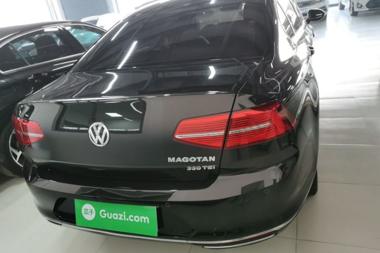 Used Volkswagen Magotan 2017 330TSI DSG Luxury Model
