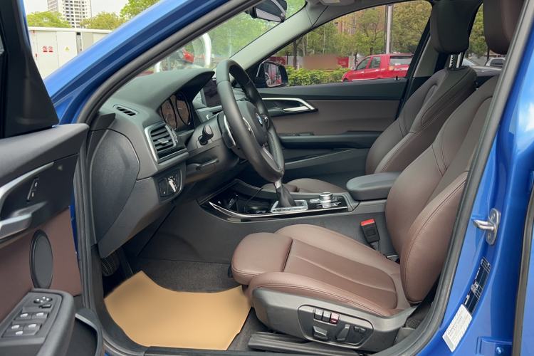 Used BMW 1 Series 2019 120i Leading Model M Sport Package Interior 1