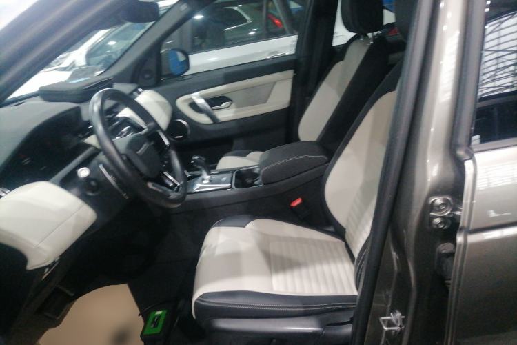 Used Land Rover Discovery Sport 2022 Revised Version 249 PS Metropolitan Edition
