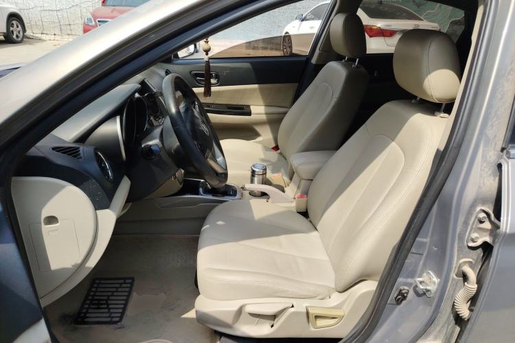 Used CHANGAN Eado 2012 1.6L Manual Luxury Model China IV Standard Left Front Seat