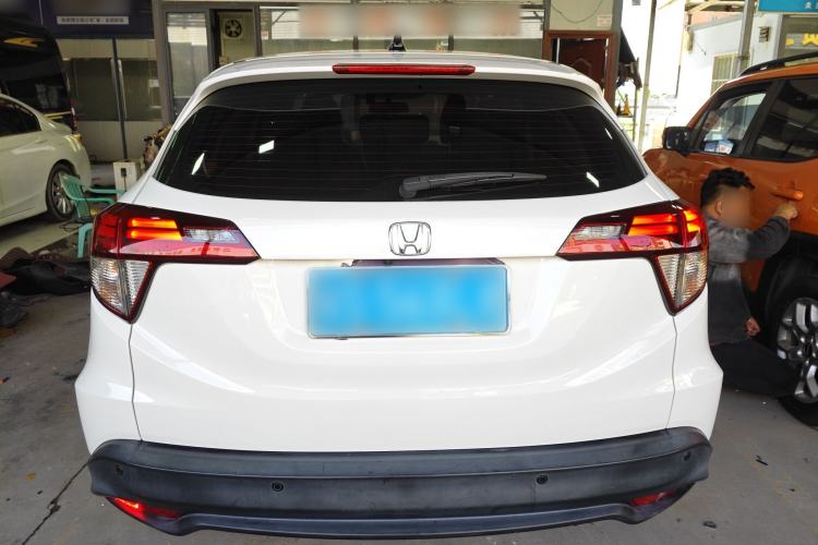 Used Honda Vezel 2020 1.5L CVT Luxury Edition
