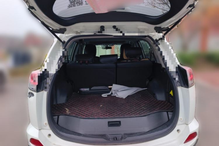 Used Toyota RAV4 2016 2.0L CVT Two-Wheel Drive Fashion Edition China V Standard