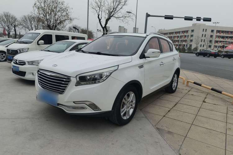 Used Huatai Santa Fe 2017 1.5T Gasoline Automatic Two-Wheel Drive Smart Enjoyment i3 Model