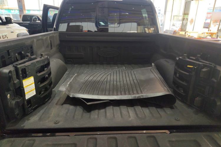 Used Ford F-150 Raptor 2017 3.5T Raptor Performance Enhanced Edition Trunk