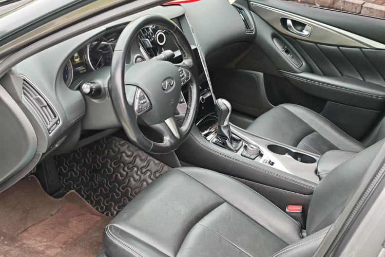 Used Infiniti Q50L 2016 2.0T Ambition Edition Interior 1