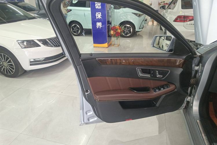 Used Mercedes-Benz E-Class 2014 E 260 L Luxury Model
