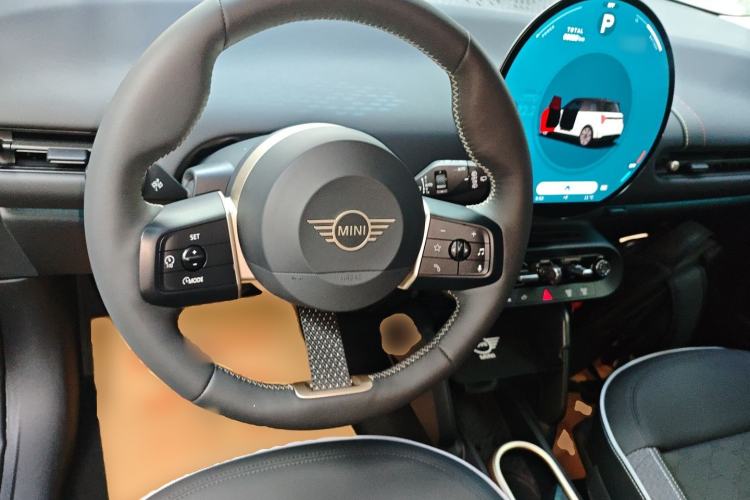 Used MINI Electric MINI COOPER 2024 456km COOPER E Classic Edition
