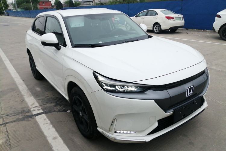 Used Honda e:NP1 2023 420 km Vision Edition Front Right 45 Deg