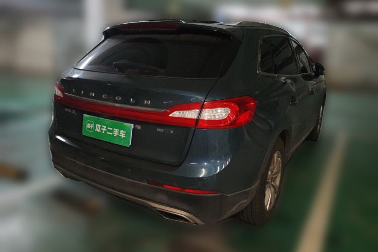 Used Lincoln MKX 2015 2.0T Two-Wheel Drive Deluxe Edition Rear Right 45 Deg