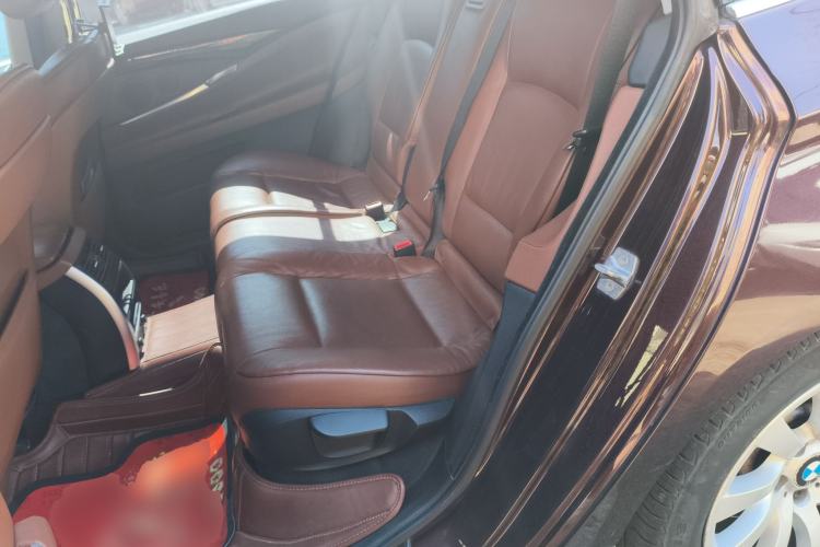 Used BMW 5 Series GT 2013 535i Elegant Edition
