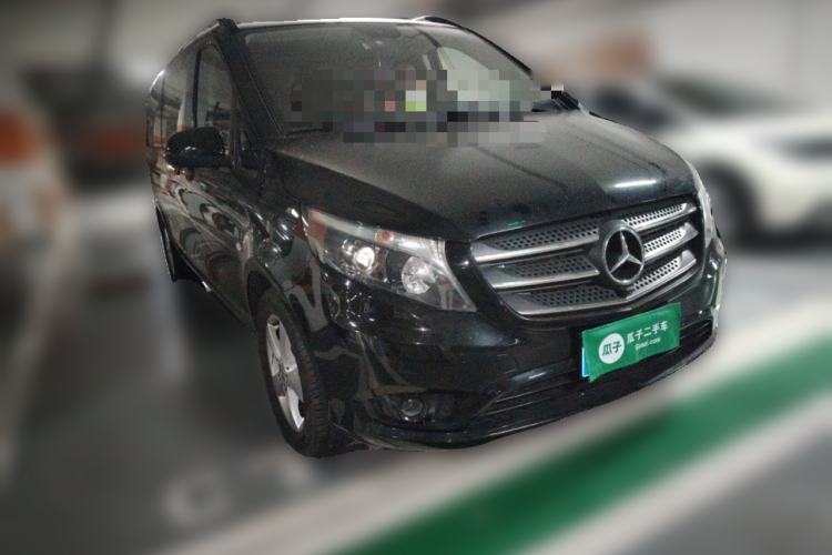 Used Mercedes-Benz Vito 2018 2.0T Elite Version 7 Seats China VI Emission Standard
