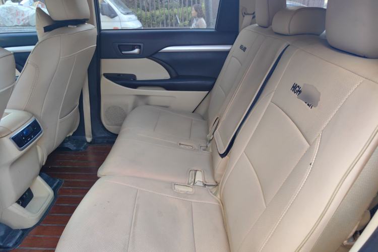 Used Toyota Highlander 2018 2.0T Four-Wheel Drive Elite Edition 7 Seats China VI Standard Left Rear Seat