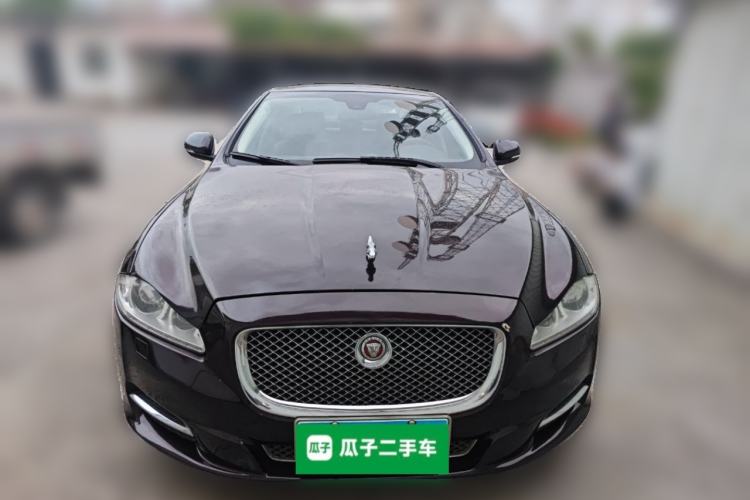 Used Jaguar XJ 2014 XJL 3.0 SC Two-Wheel-Drive Panoramic Business Edition
