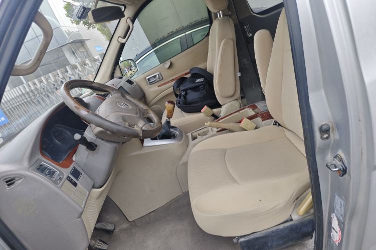 Used Foton MP-X E 2014 2.0L Wealth Express Classic Edition 4G63 Left Front Seat