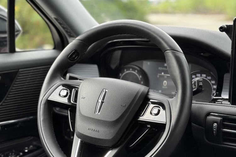 Used Lincoln Corsair 2020 2.0T Two-Wheel Drive Luxury Edition