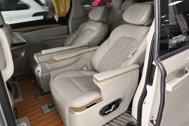 Used Buick GL8 2018 ES 28T Comfort Model China VI Standard Left Rear Seat