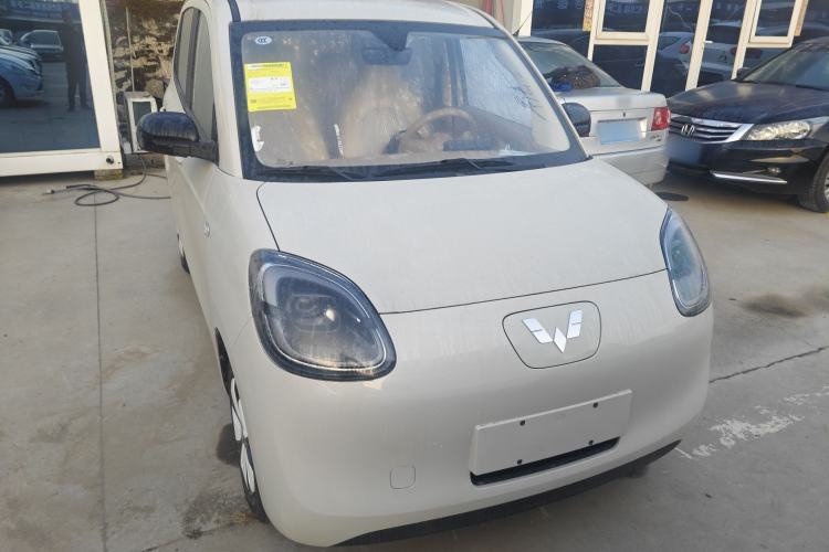 Used Wuling Hongguang MINIEV 2025 Four-Door Version Advanced Edition Front