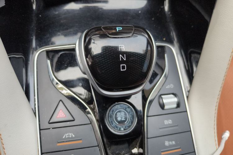 Used BYD Song PLUS New Energy 2021 DM-i 110KM Flagship PLUS Gear Lever
